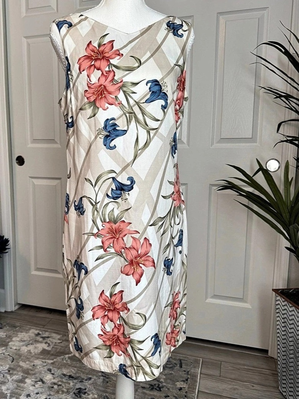 Caribbean Joe Tank Ivory Tank Sheath Dress Floral Midi in Tan Ivory & Coral